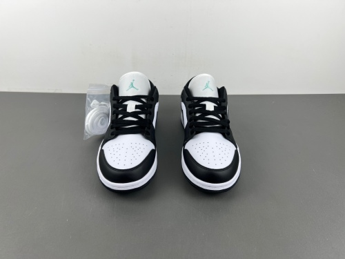 Air Jordan 1 Retro Low Panda 5553558-131
