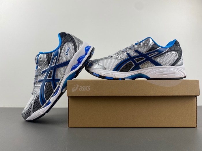 ASICS Gel-Nimbus 10.1 White Directoire Blue  1203A543-101