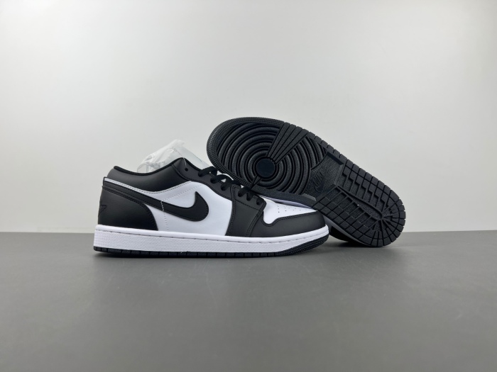 Air Jordan 1 Retro Low Panda 5553558-131