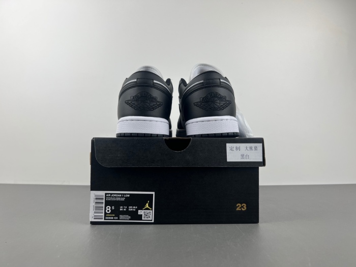 Air Jordan 1 Retro Low Panda 5553558-131