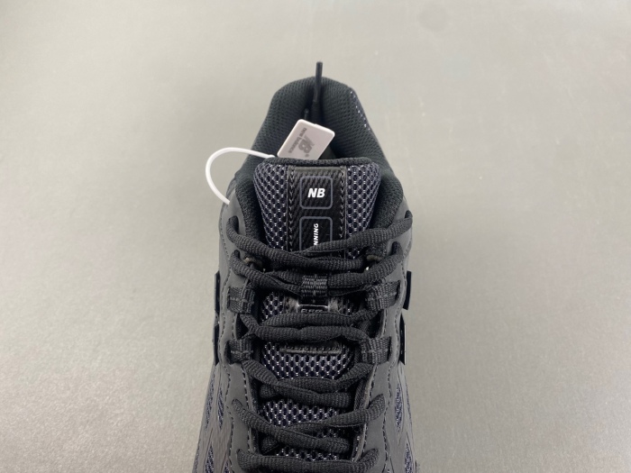 New Balance 1906W Black Silver Metallic U1906WFD