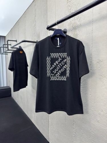 L*ouis V*uitton  T-shirt Top Quality X.C 20250519-76