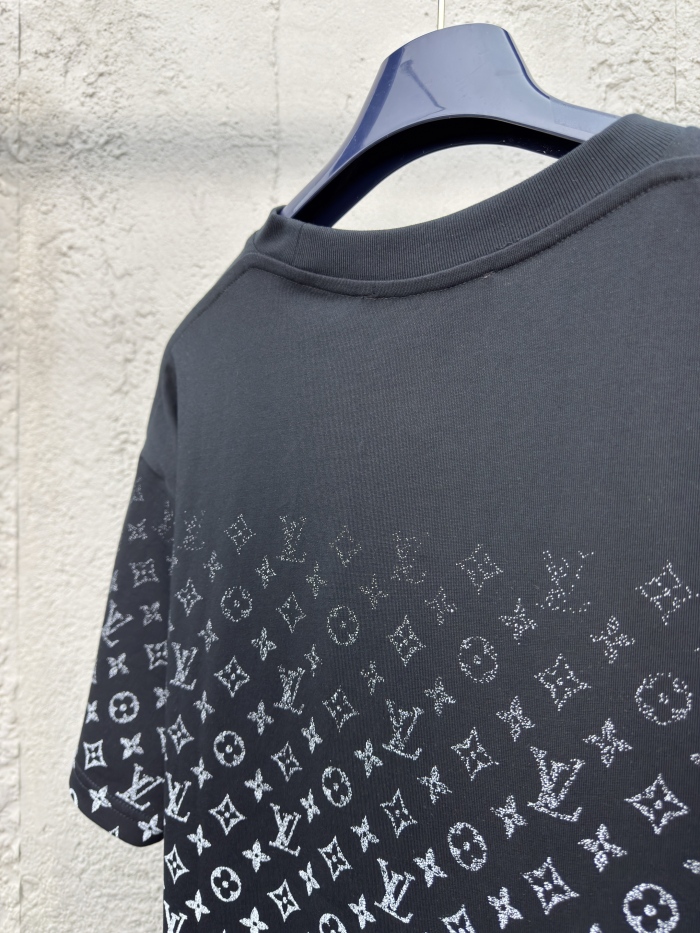 L*ouis V*uitton  T-shirt Top Quality X.C 20250519-95