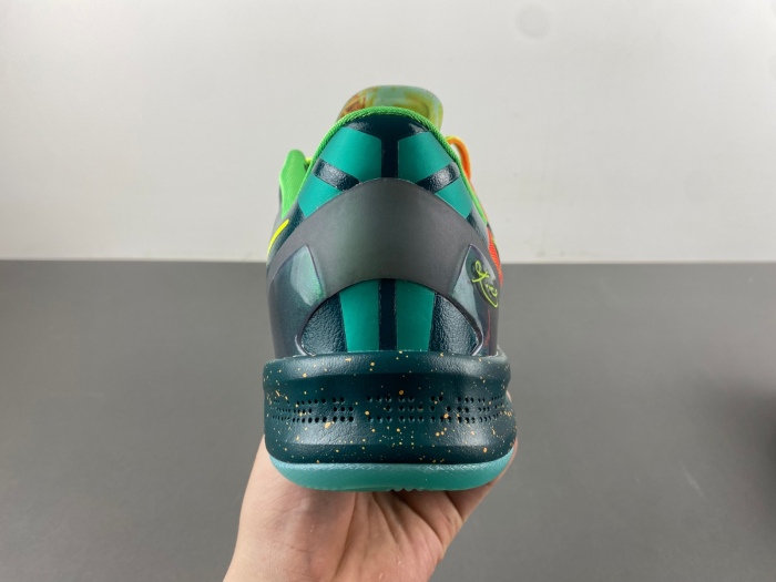 Kobe 8 Protro What The HM9621-900