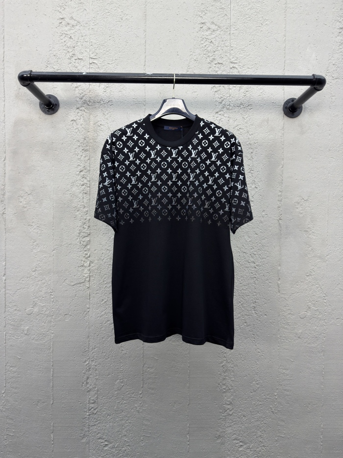 L*ouis V*uitton  T-shirt Top Quality X.C 20250519-99