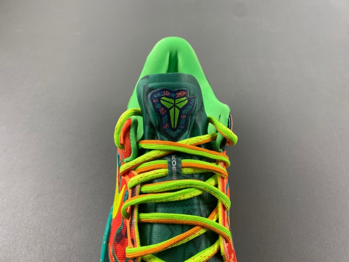 Kobe 8 Protro What The HM9621-900