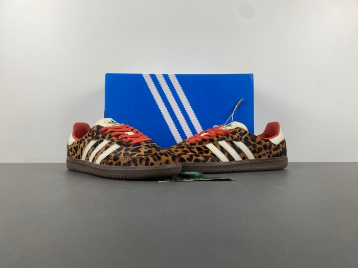 Samba OG Preloved Red Leopard JI2734