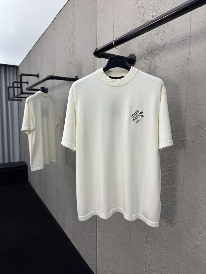 L*ouis V*uitton  T-shirt Top Quality X.C 20250519-96