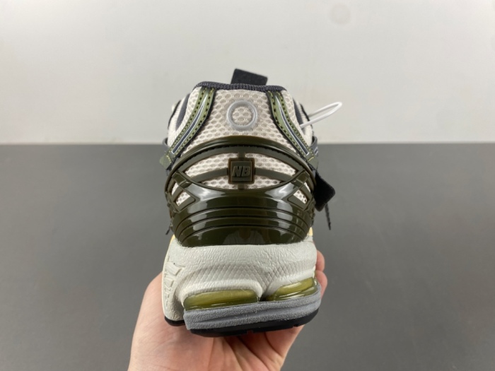 New Balance 1906A Olive Juice Sea Salt  U1906ANC