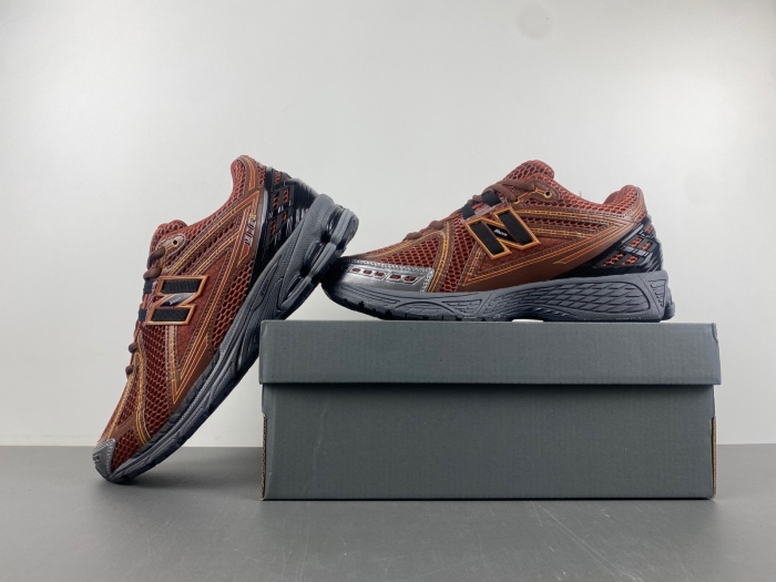 New Balance 1906R Zalando Trail Mix Rust Red  M1906RZA