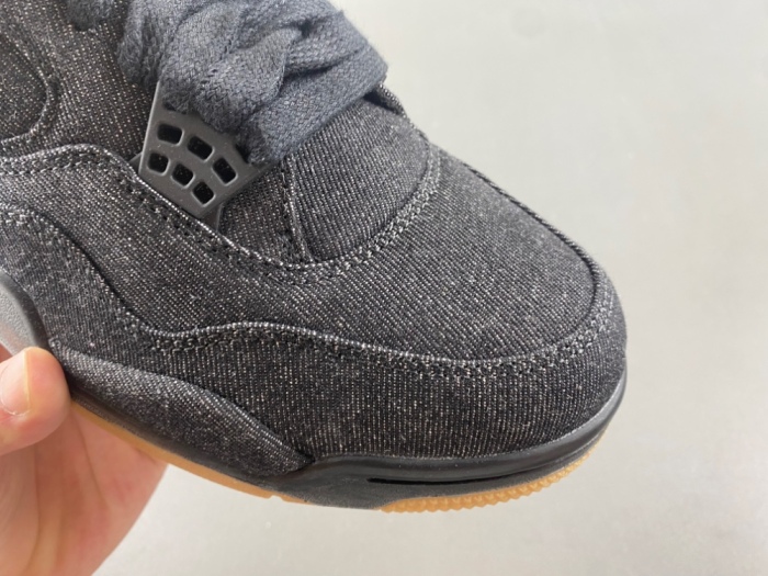 Air Jordan 4 Retro Levi's Black  AO2571 001