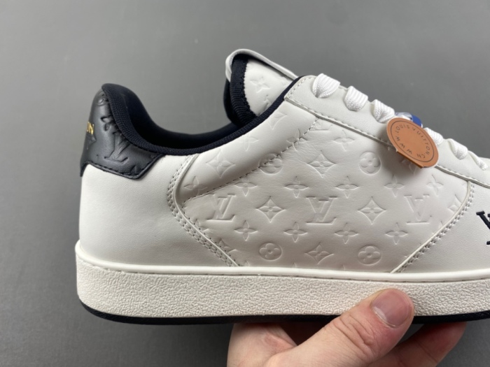 L*ouis V*uitton Top Sneaker MK 20250706-5