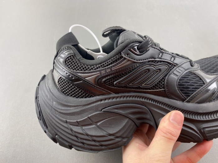 B*alenciaga 3XL AM 20250706-7