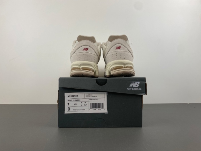 New Balance 2002R Beige M2002RHX