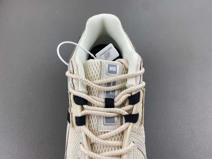 New Balance 1906R Cordura Tan Black  U1906ROC