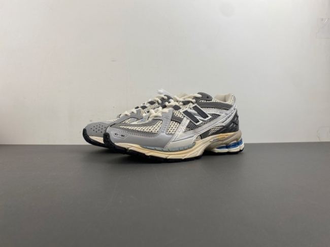 New Balance 1906U Raincloud Magnet U1906NA