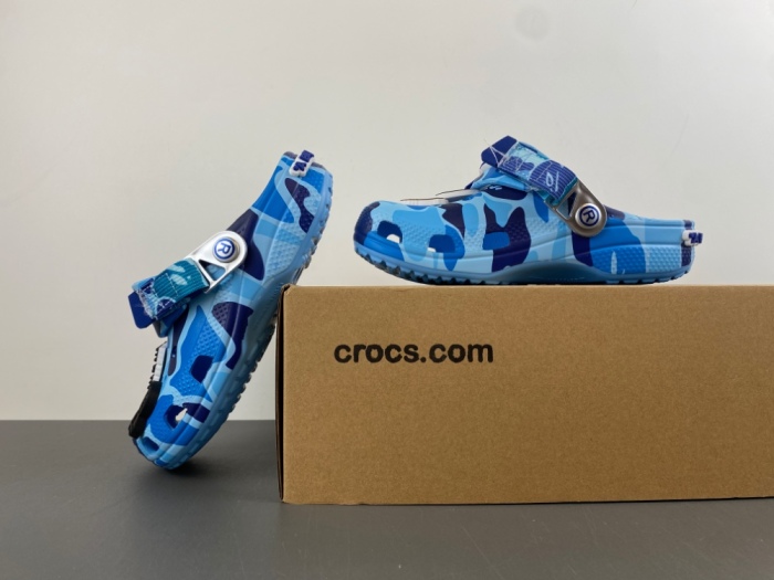 Crocs Classic Clog A Bathing Ape ABC Camo 209627-212 209627-4TB 209627-6I2
