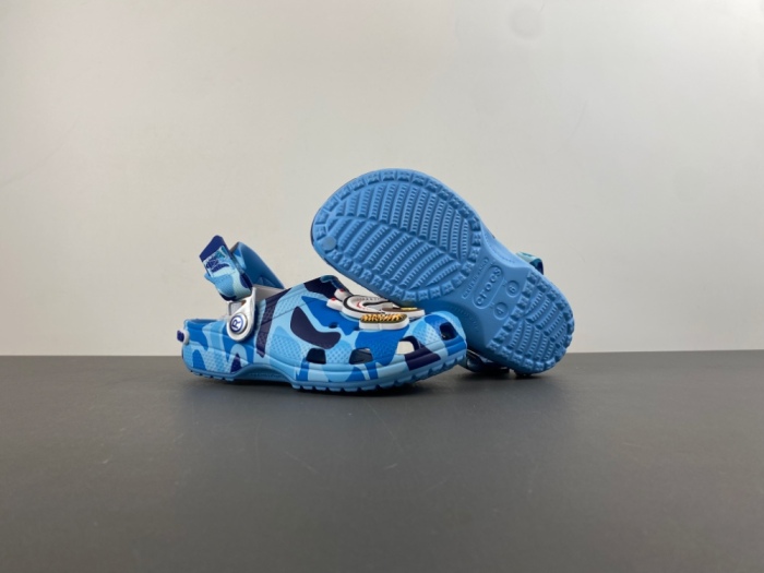 Crocs Classic Clog A Bathing Ape ABC Camo 209627-212 209627-4TB 209627-6I2