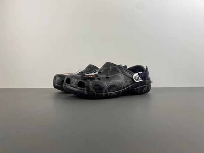 Crocs Classic Clog A Bathing Ape ABC Camo 209627-212 209627-4TB 209627-6I2