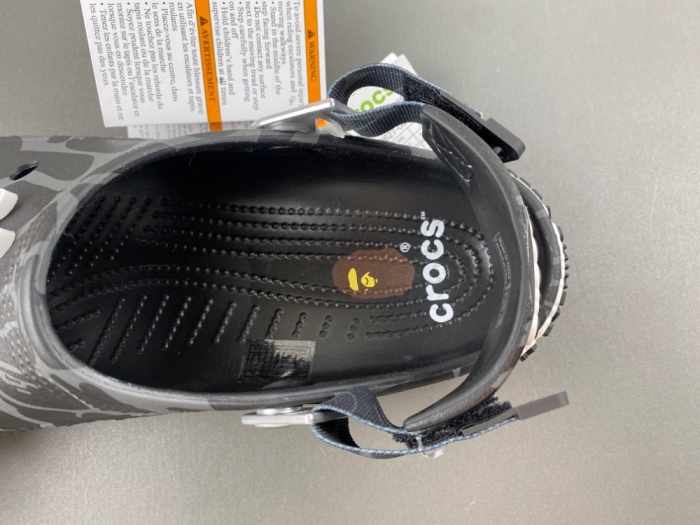 Crocs Classic Clog A Bathing Ape ABC Camo 209627-212 209627-4TB 209627-6I2