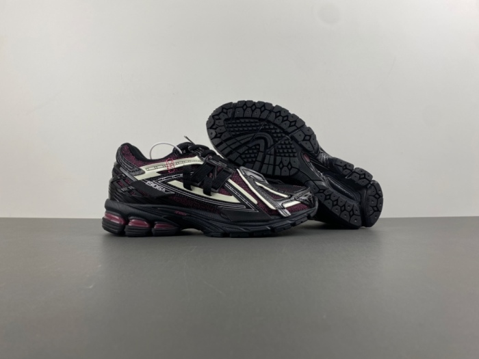 New Balance 1906A Black Pink  U1906AD