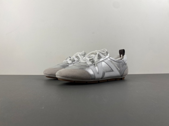 L*ouis V*uitton Top Sneaker women MK202507026-4