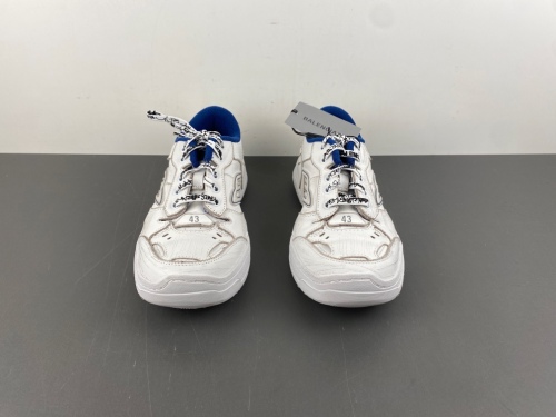 B*alenciaga Hamptons AM 20260115-10