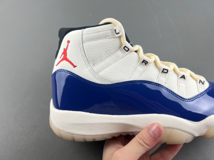 Air Jordan 11 Retro Rare Air IH0296-400