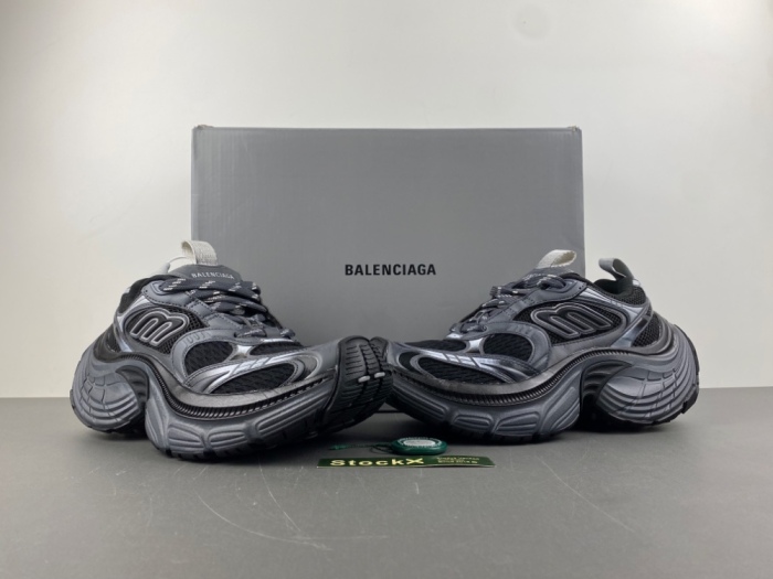 B*alenciaga 6XL AM 20260115-9