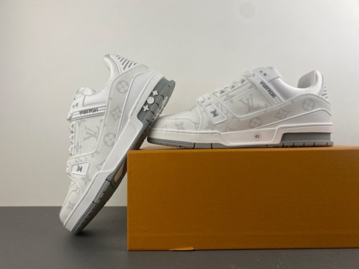 L*ouis V*uitton Top Sneaker Trainer MK 20260116-16