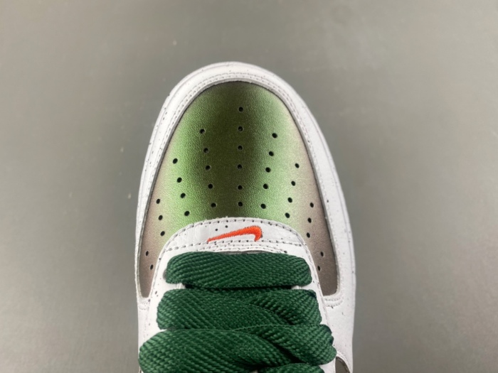 Air Force 1 Low Ducks of a Feather University of Oregon Egg or Duck IU7613-100