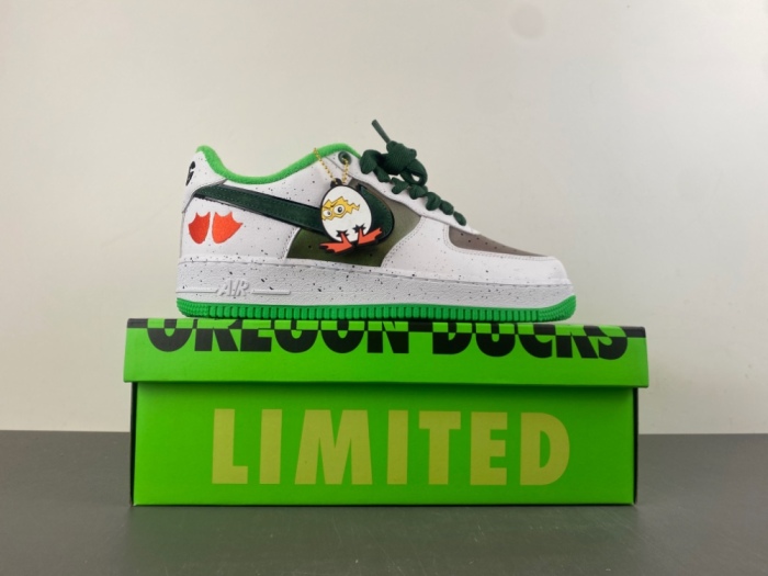 Air Force 1 Low Ducks of a Feather University of Oregon Egg or Duck IU7613-100