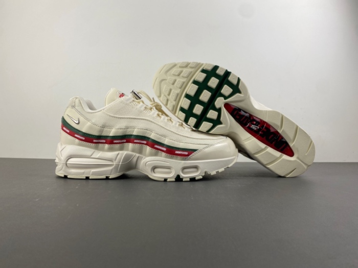 Air Max 95 SP Undefeated Sail IB4453-100