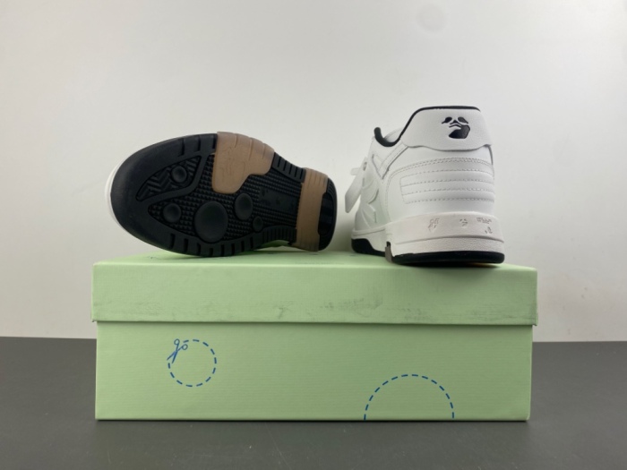 O*ff W*hite Out Of Office OOO Low Tops MK 20260120-10