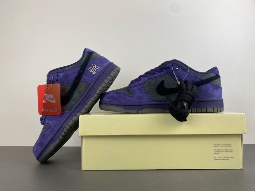 SB Dunk Low Supreme 94 Ink HQ8487-500