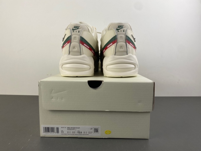 Air Max 95 SP Undefeated Sail IB4453-100