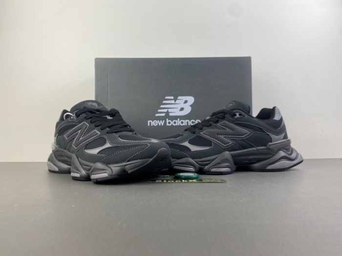 New Balance 9060 Mono Black  U906079E
