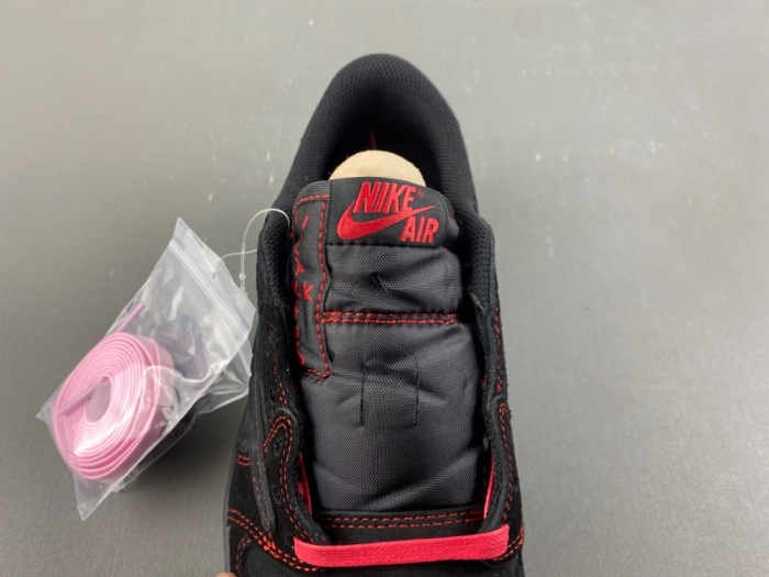 Air Jordan 1 Low Travis Scott Black red line DM7866-003