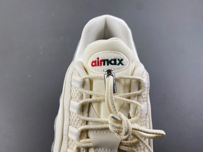 Air Max 95 SP Undefeated Sail IB4453-100