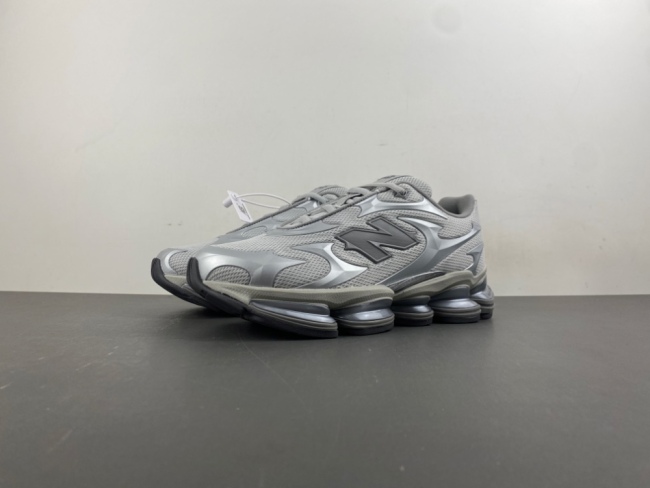 New Balance Abzorb 2000 Silver Metallic  U20005UW