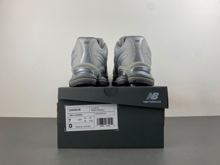 New Balance Abzorb 2000 Silver Metallic  U20005UW