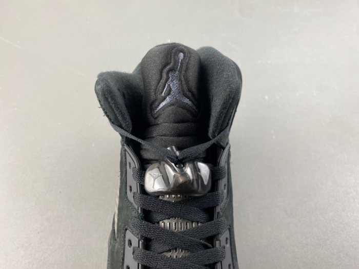 Air Jordan 5 Retro Black Cat FZ2239-001