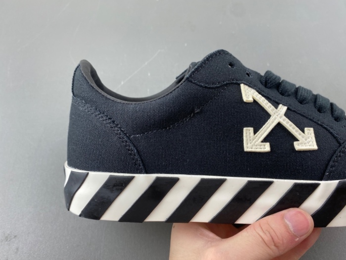 Men Women O*ff W*hite Sneaker Low AM20260331-4