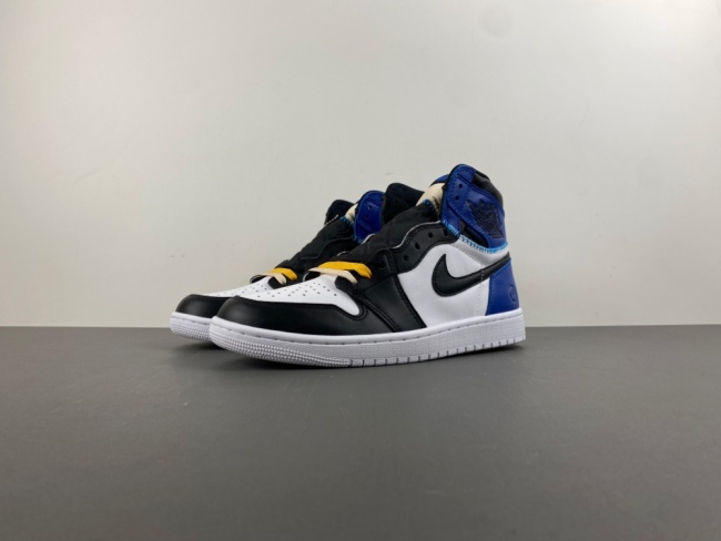 Air Jordan 1 Retro High OG SP Fragment Union IO7847-001
