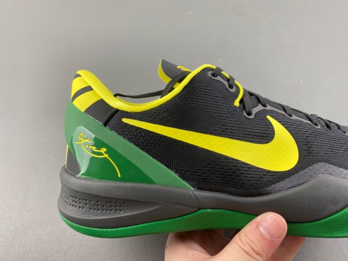 Kobe 8 Protro EYBL Academy PE HQ3138-800
