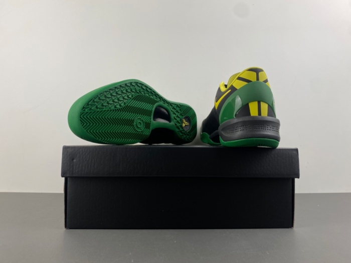 Kobe 8 Protro EYBL Academy PE HQ3138-800