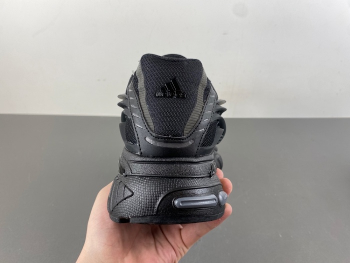 Adistar Jellyfish Pharrell Williams Triple Black KJ3841