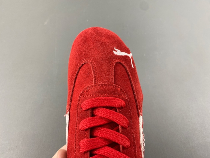 B*alenciaga x P*uma Speedcat Suede Distressed Red White 847146 WSDSD 6910 / 406519-03