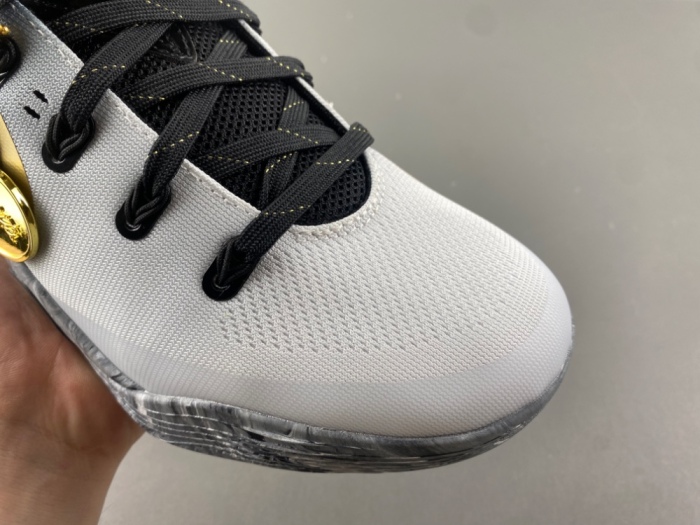 Kobe 9 EM Low Protro Mambacita FZ7333-002