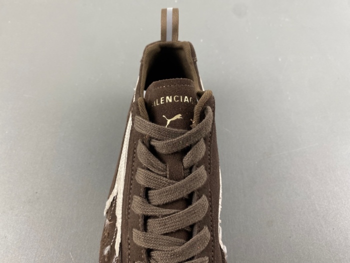 B*alenciaga x P*uma Speedcat Suede Distressed Brown White 2910